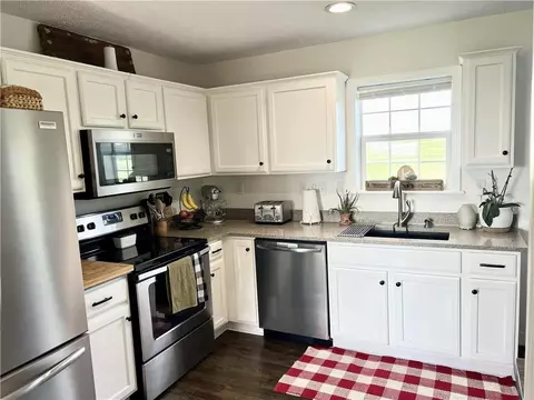 Kitchen - 148 SW 301 Rd, Centerview, MO 64019 photo 1 of 4