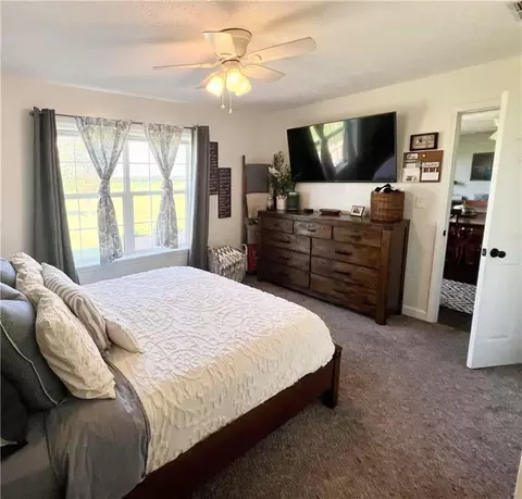 Bedroom - 148 SW 301 Rd, Centerview, MO 64019 photo 3 of 8