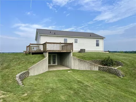 Exterior - 148 SW 301 Rd, Centerview, MO 64019 photo 8 of 10