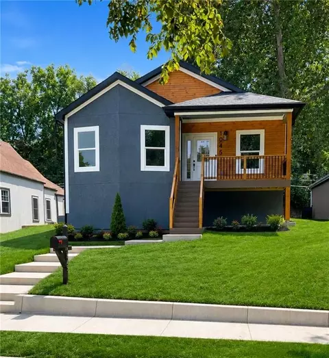 1045 Ann Ave, Kansas City, KS 66102