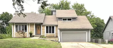 9786 W 101 Ter, Overland Park, KS 66212