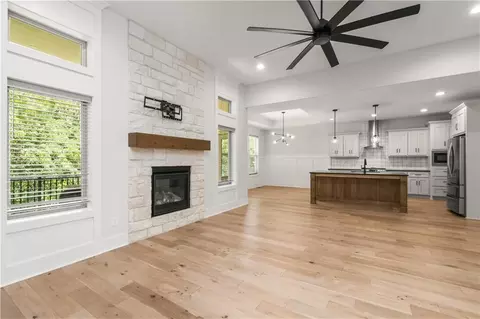 Living - 819 Old Paint Rd, Raymore, MO 64083 photo 3 of 7