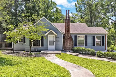 3701 NE 34 Ter, Kansas City, MO 64117