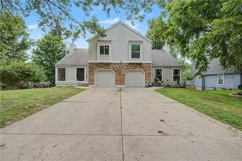 7232 N Askew Ave, Kansas City, MO 64119