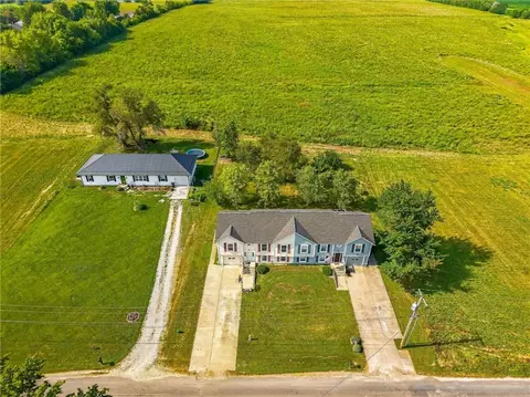 View/Area - 413 Elm St, Polo, MO 64671 photo 2 of 8
