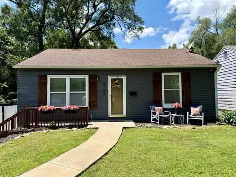 6704 Harris Ave, Kansas City, MO 64133