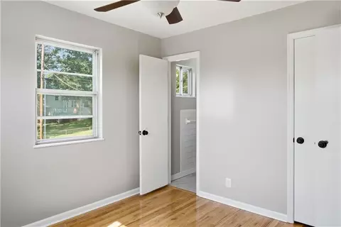 Bedroom - 16104 E 32nd St, Independence, MO 64055 photo 10 of 11