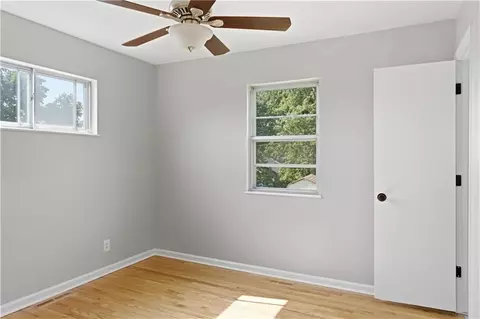 Bedroom - 16104 E 32nd St, Independence, MO 64055 photo 1 of 11