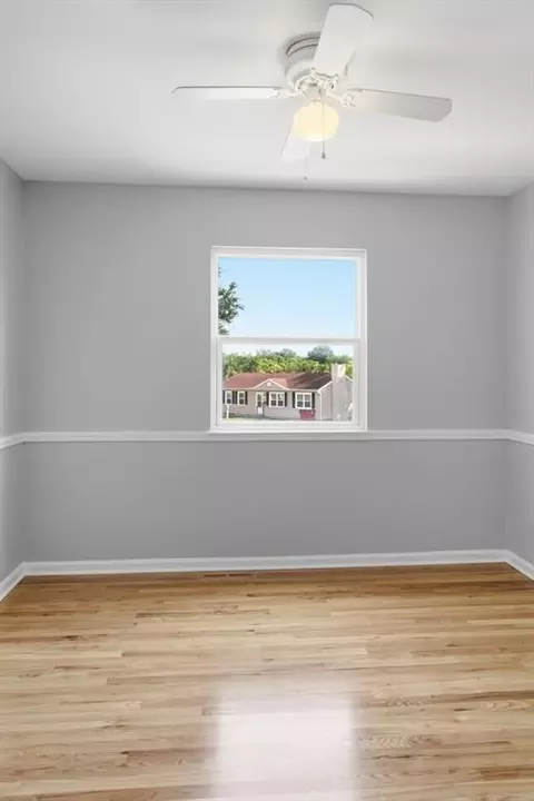 Bedroom - 16104 E 32nd St, Independence, MO 64055 photo 5 of 11