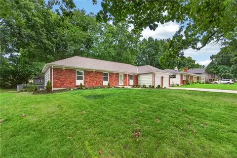 6323 Woodson Dr, Mission, KS 66202