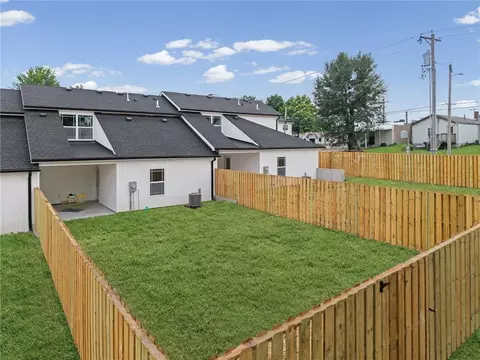 Exterior - 115 E 3rd St, Lawson, MO 64062 photo 11 of 17