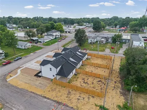 View/Area - 115 E 3rd St, Lawson, MO 64062 photo 1 of 6