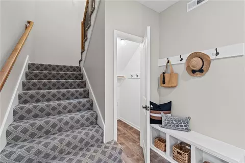 Entry Way - 115 E 3rd St, Lawson, MO 64062 photo 3 of 4