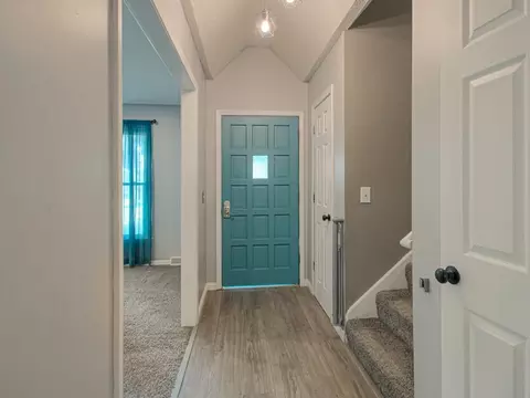 Entry Way - 406 Meadow Ln, Raymore, MO 64083 photo 1 of 1