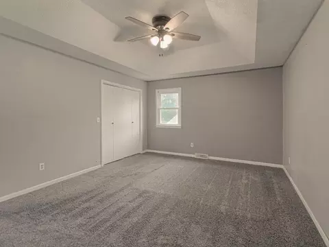 Bedroom - 406 Meadow Ln, Raymore, MO 64083 photo 2 of 6