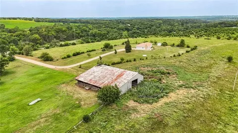 Other - 1460 E 250 Rd, Lecompton, KS 66050 photo 4 of 12