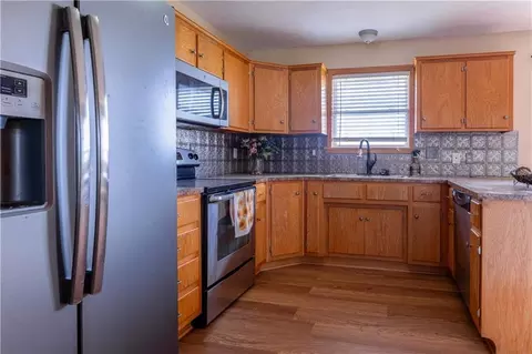 Kitchen - 1460 E 250 Rd, Lecompton, KS 66050 photo 1 of 1