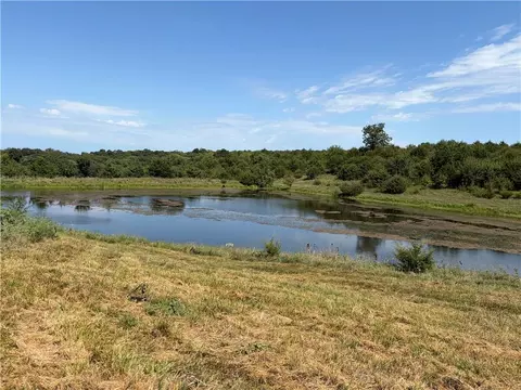 View/Area - 1460 E 250 Rd, Lecompton, KS 66050 photo 5 of 10