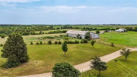 View/Area - 1460 E 250 Rd, Lecompton, KS 66050 photo 7 of 9