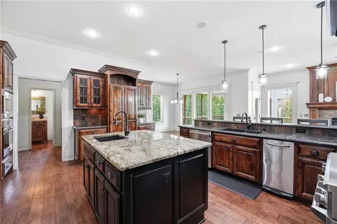 Kitchen - 324 NW Thoreau Cir, Lees Summit, MO 64081 photo 6 of 8
