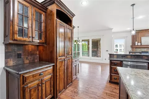 Kitchen - 324 NW Thoreau Cir, Lees Summit, MO 64081 photo 8 of 8