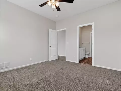 Bedroom - 2104 Crestview Pl, Raymore, MO 64083 photo 5 of 5