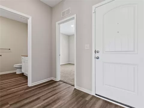 Entry Way - 2104 Crestview Pl, Raymore, MO 64083 photo 2 of 3