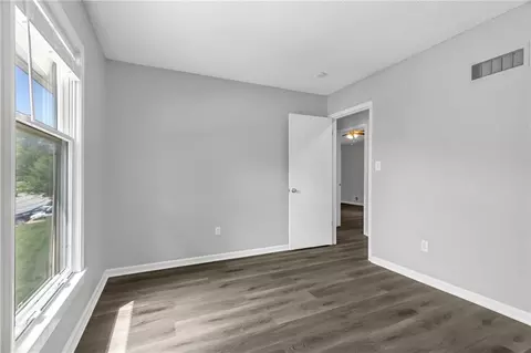 Bedroom - 611 SW Murray Rd, Lees Summit, MO 64081 photo 2 of 4