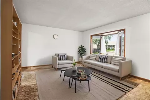 Living - 703 E Maple St, Archie, MO 64725 photo 2 of 3