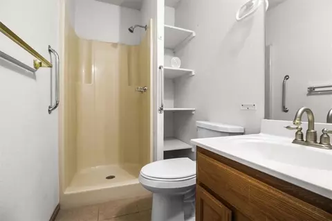 Bath - 703 E Maple St, Archie, MO 64725 photo 1 of 2