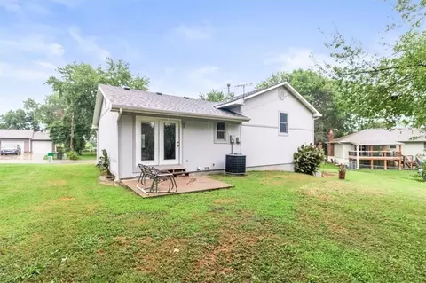 Other - 703 E Maple St, Archie, MO 64725 photo 4 of 5
