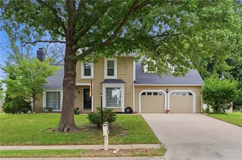 Exterior - 1597 El Dorado Dr, Lawrence, KS 66049 photo 3 of 9