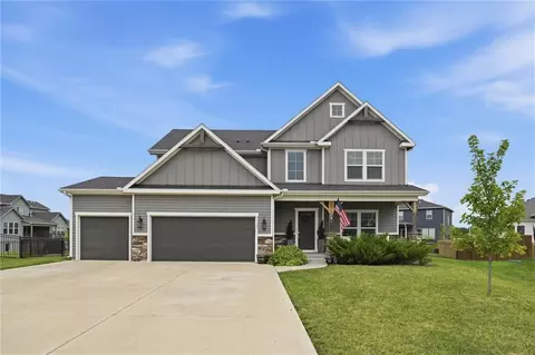 31700 W 164 Ct, Gardner, KS 66030