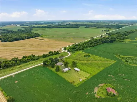 View/Area - 409 SW 1200 Rd, Chilhowee, MO 64733 photo 4 of 5