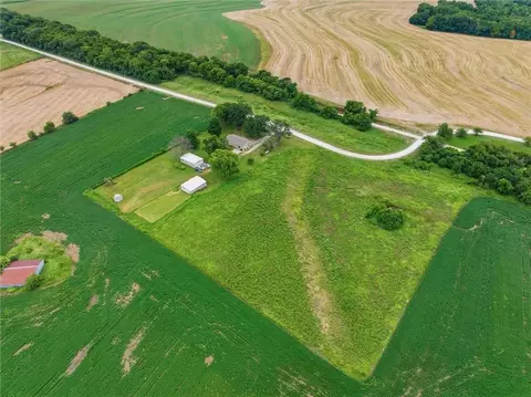 View/Area - 409 SW 1200 Rd, Chilhowee, MO 64733 photo 3 of 5