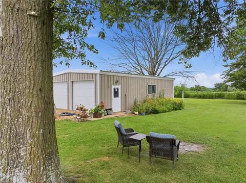 Exterior - 409 SW 1200 Rd, Chilhowee, MO 64733 photo 7 of 10
