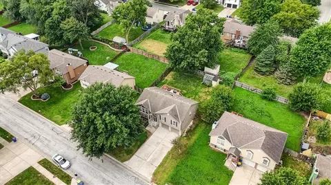 View/Area - 524 NE Topaz Dr, Lees Summit, MO 64086 photo 1 of 1
