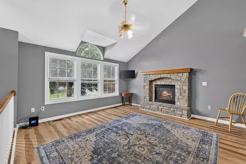 Living - 524 NE Topaz Dr, Lees Summit, MO 64086 photo 1 of 3