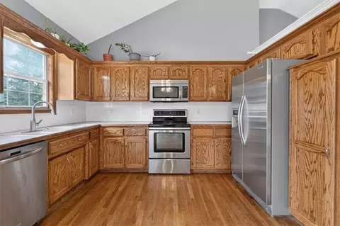 Kitchen - 524 NE Topaz Dr, Lees Summit, MO 64086 photo 2 of 3