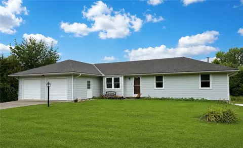 18591 Cantrell Rd, Linwood, KS 66052