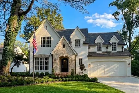 6748 Fontana St, Prairie Village, KS 66208