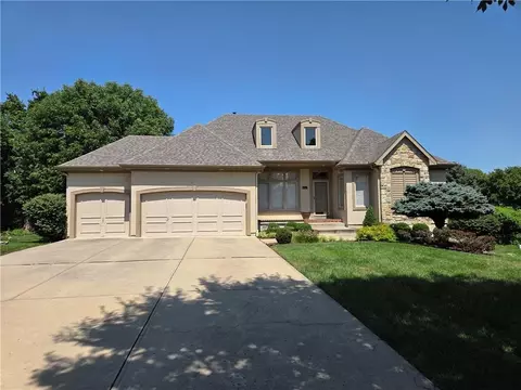 12533 Knox St, Overland Park, KS 66213