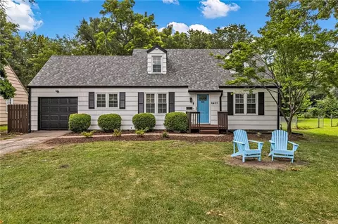 6407 W 80th Ter, Overland Park, KS 66204