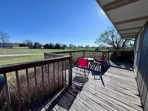 Exterior - 1335 2000th St, Iola, KS 66749 photo 4 of 6