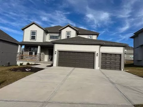 2682 W Park St, Olathe, KS 66061