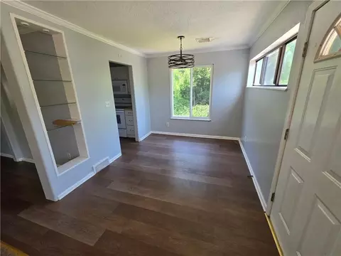 Living - 1006 W Maple Ave #B, Independence, MO 64050 photo 1 of 2