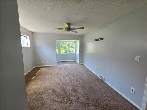 Other - 1006 W Maple Ave #B, Independence, MO 64050 photo 2 of 6