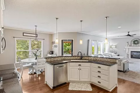 Kitchen - 2359 SW Eagle View Dr, Lees Summit, MO 64082 photo 4 of 4