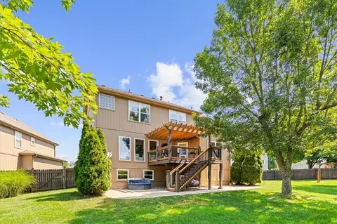 Exterior - 2359 SW Eagle View Dr, Lees Summit, MO 64082 photo 5 of 6