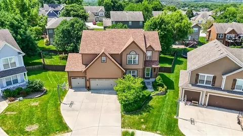 View/Area - 2359 SW Eagle View Dr, Lees Summit, MO 64082 photo 1 of 4